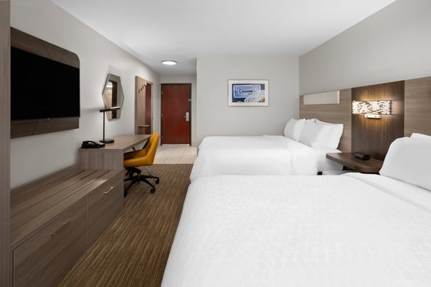 Images Holiday Inn Express & Suites Acme-Traverse City by IHG