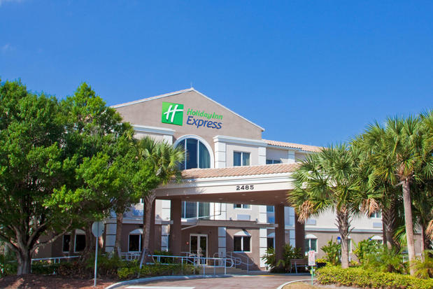 Images Holiday Inn Express West Palm Beach Metrocentre by IHG
