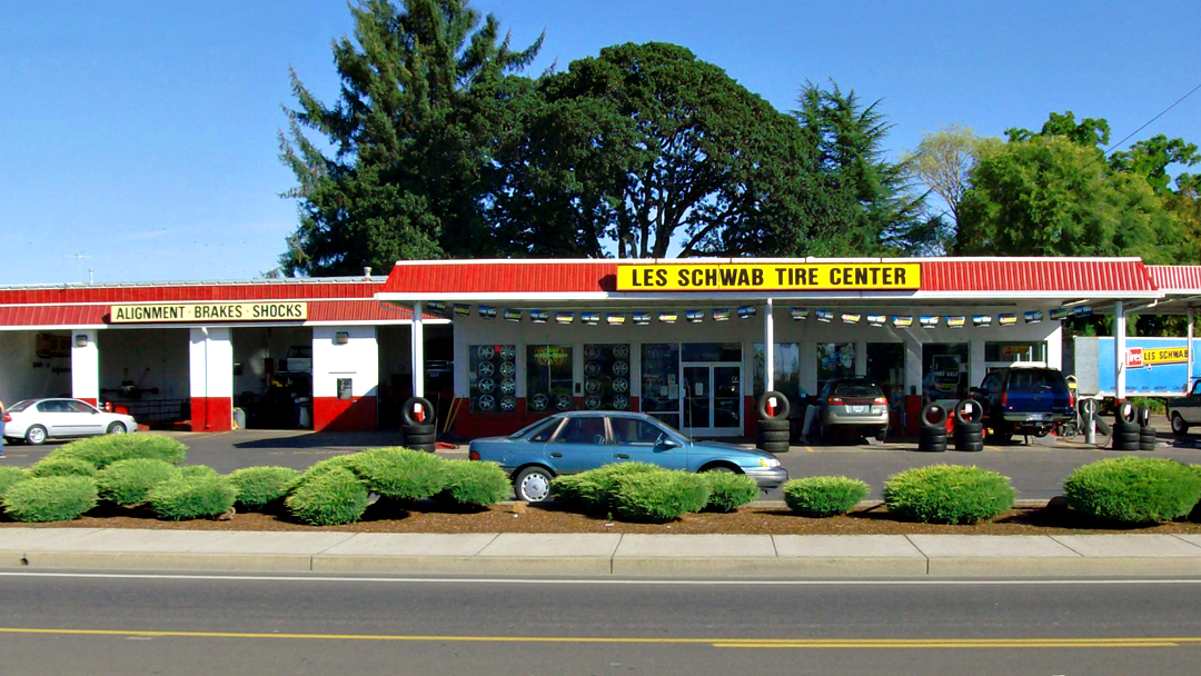 Les Schwab Tire Center