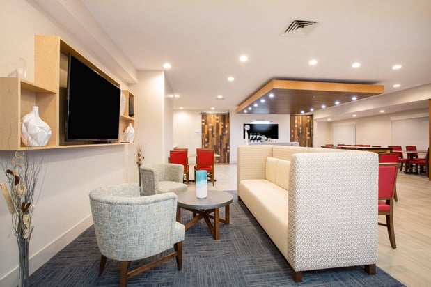 Images Holiday Inn Express & Suites Ft. Collins by IHG