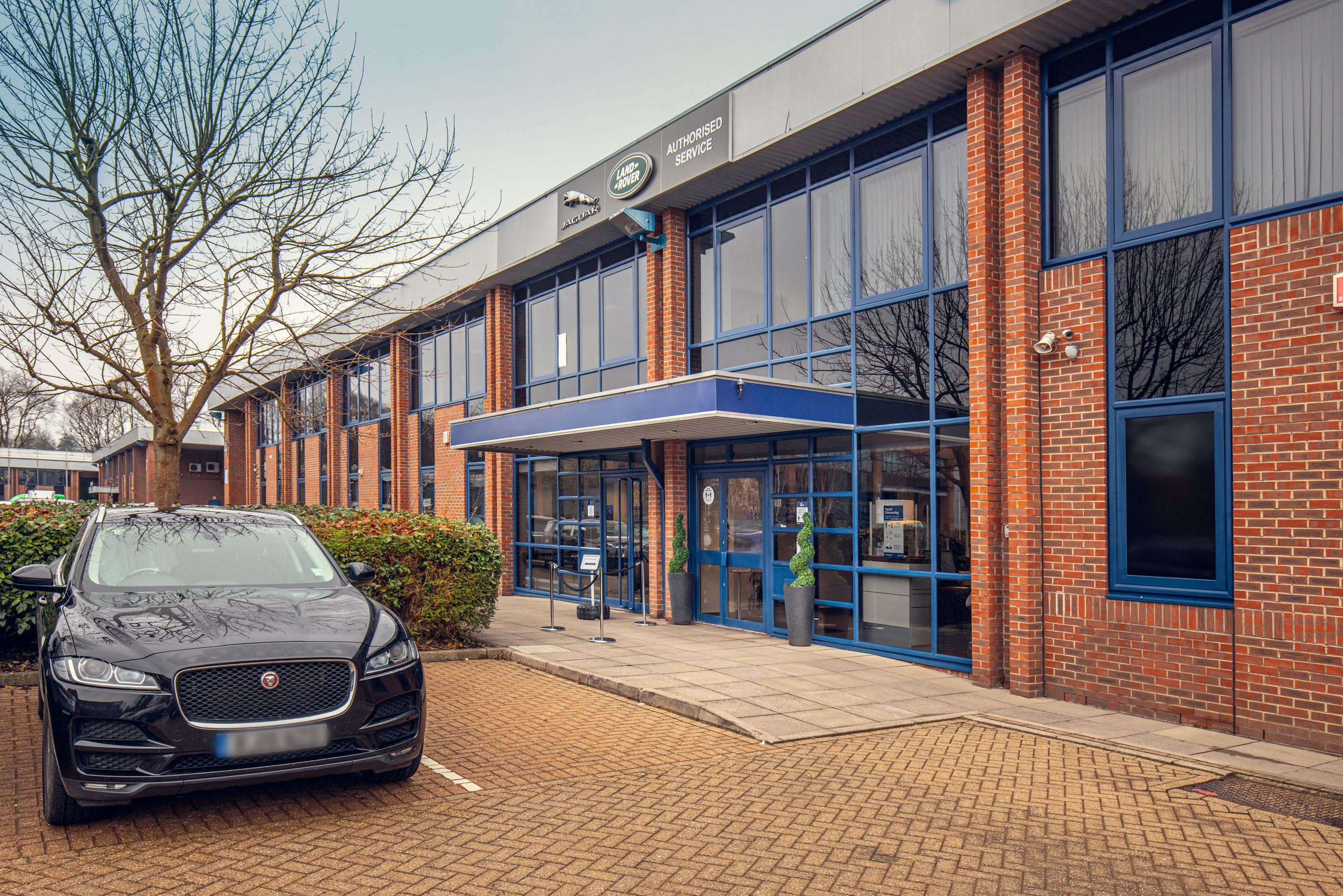 Images Sytner Jaguar Ascot Service