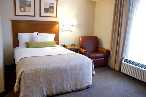 Images Candlewood Suites Champaign-Urbana Univ Area by IHG