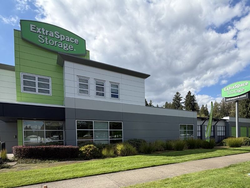 Alternate Beauty Image - Extra Space Storage at 16705 SW Pacific Hwy, Tigard, OR 97224