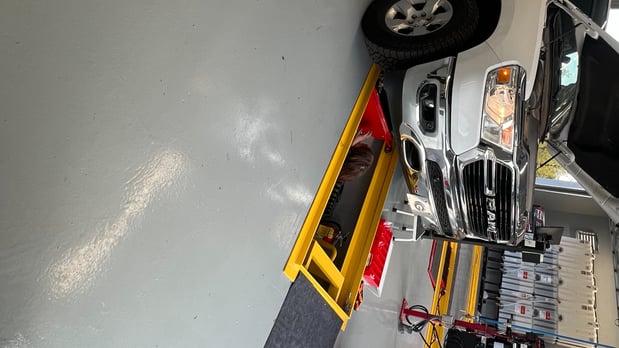 Images Strickland Brothers 10 Minute Oil Change