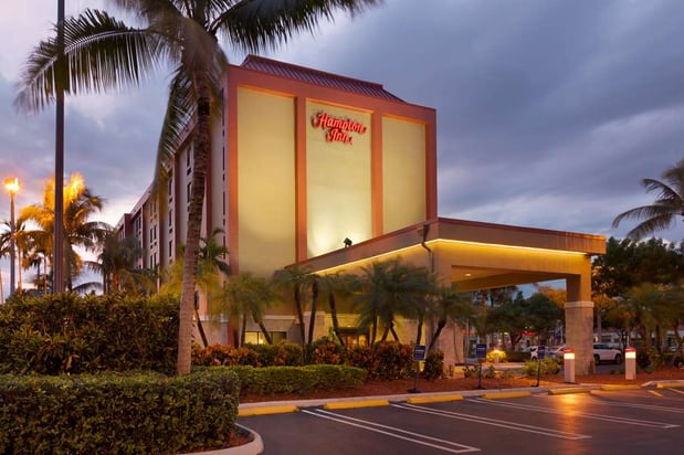 Images Hampton Inn Miami-Airport West