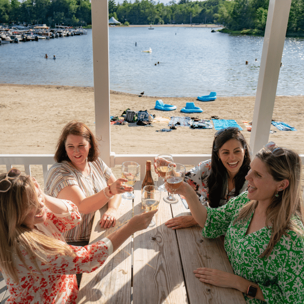 Images Point Sebago Resort