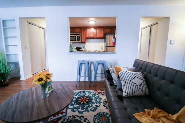 Images Hillcrest Apartments