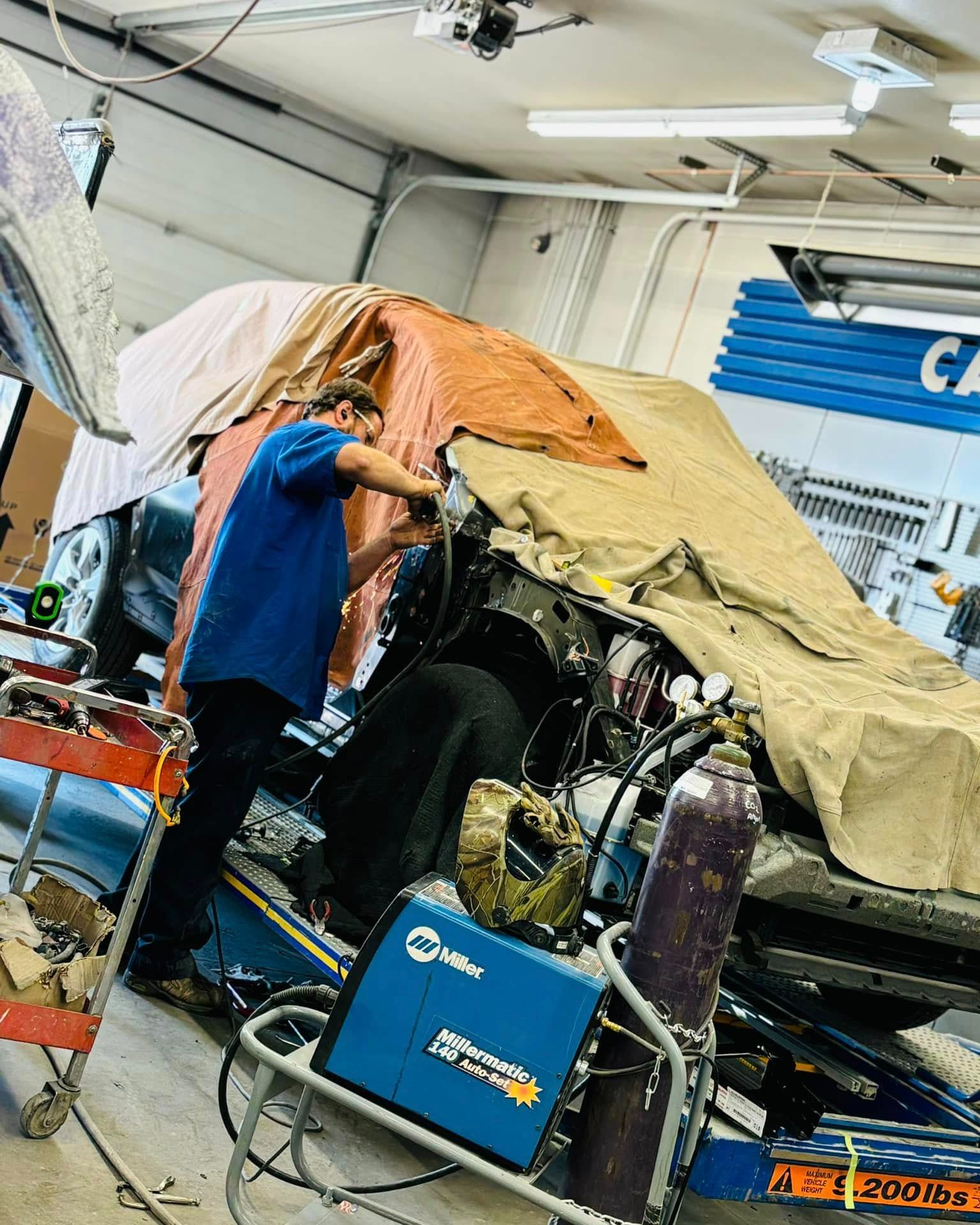 Yates Body Shop Image