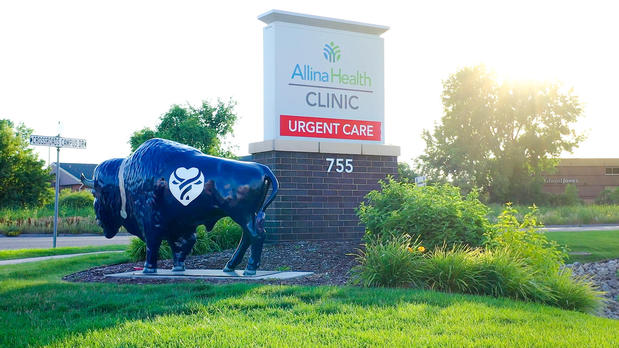 Images Allina Health Urgent Care – Buffalo Crossroads