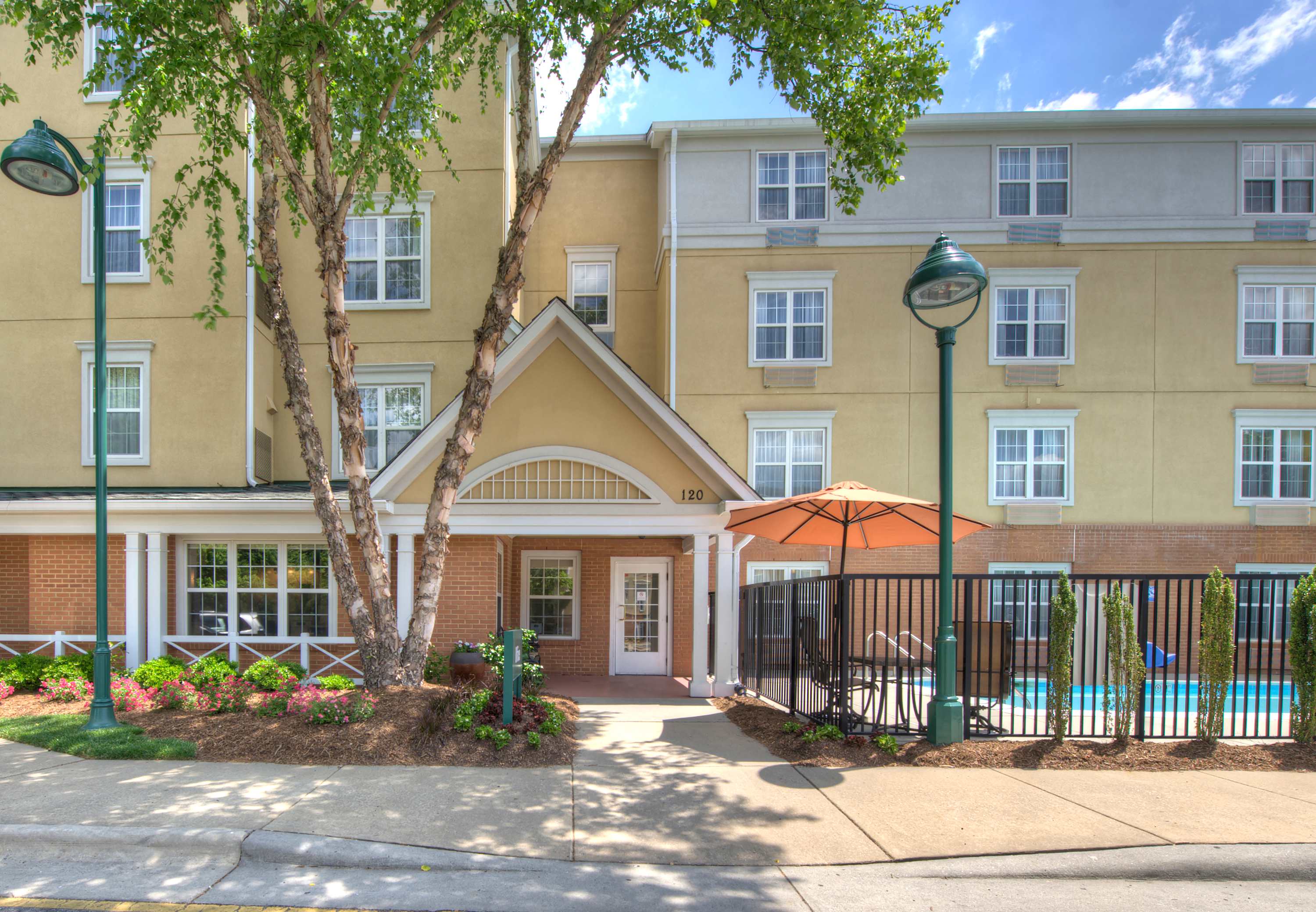  Apartments Near Weston Parkway Cary Nc for Rent