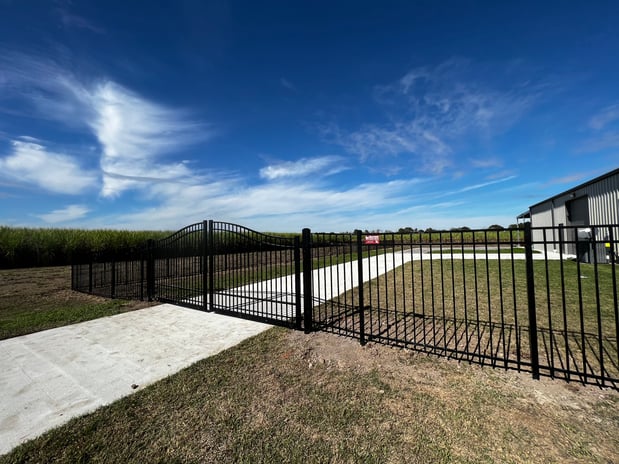 Images Superior Fence & Rail of Southern Louisiana