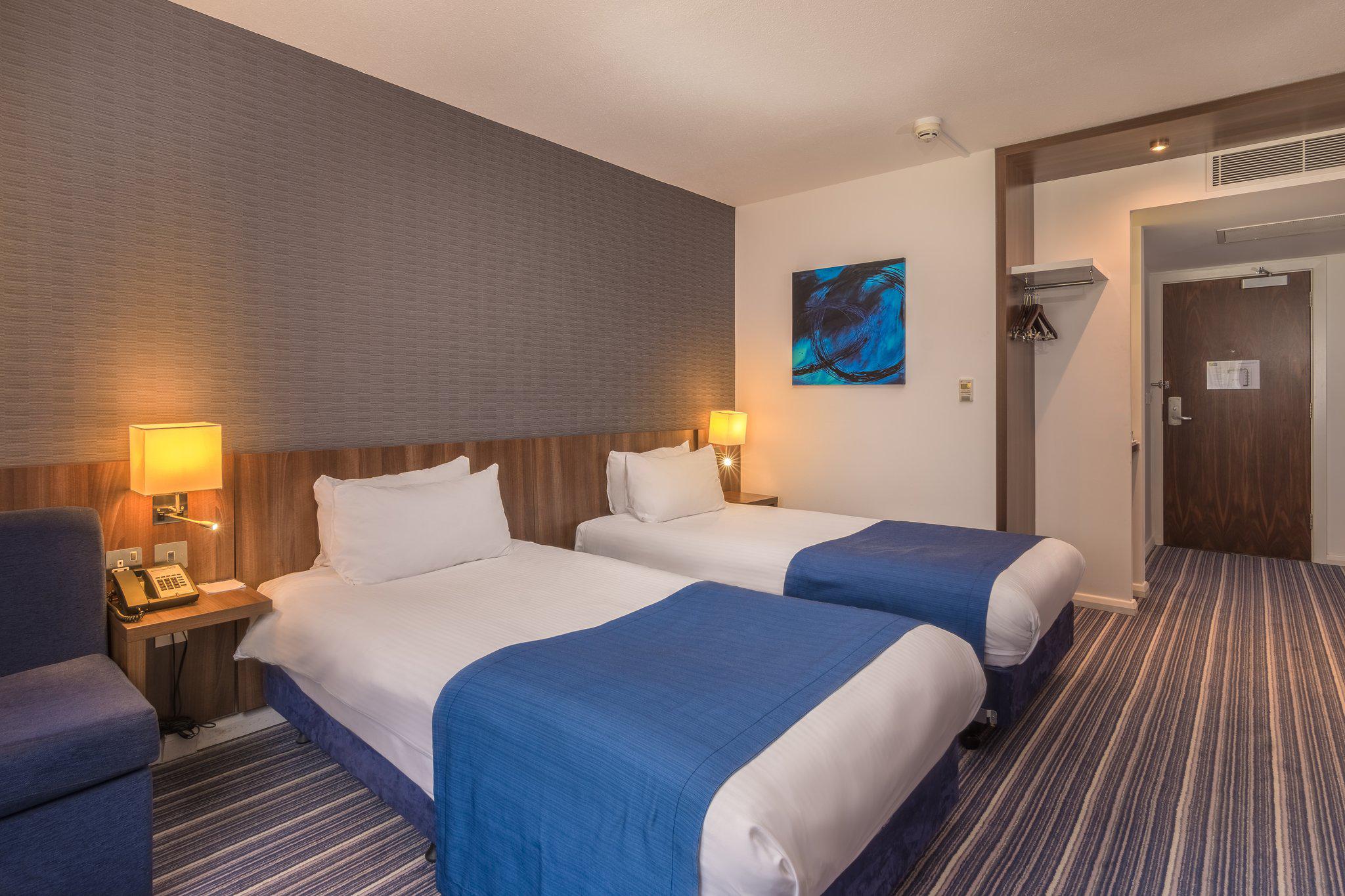 Images Holiday Inn Express Preston - South, an IHG Hotel