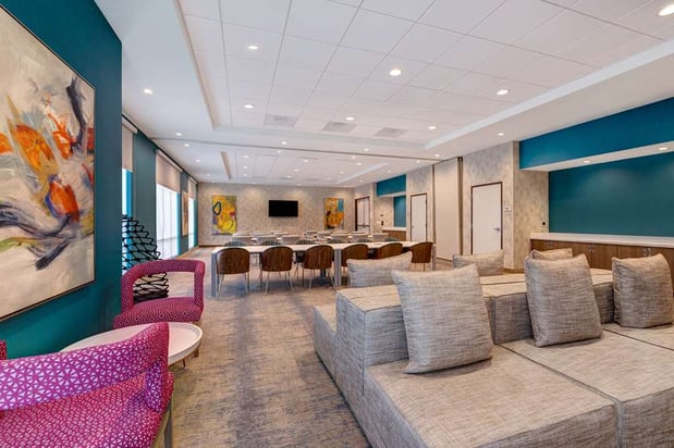 Images Hilton Garden Inn Temecula