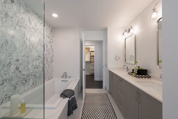 Images The Belden-Stratford