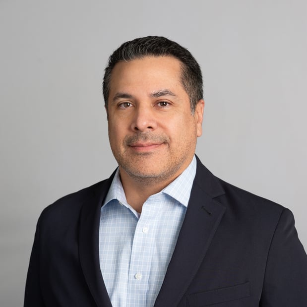 Images Joseph Altamirano - Mutual of Omaha