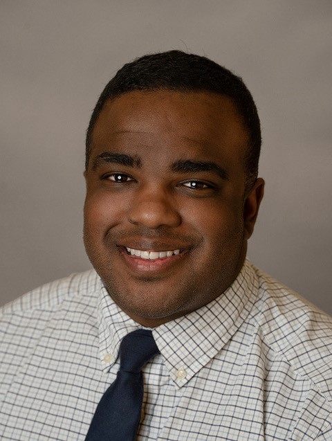 Dr. Kuvera Sikhakhane, MD - Springfield, OR - Family Medicine