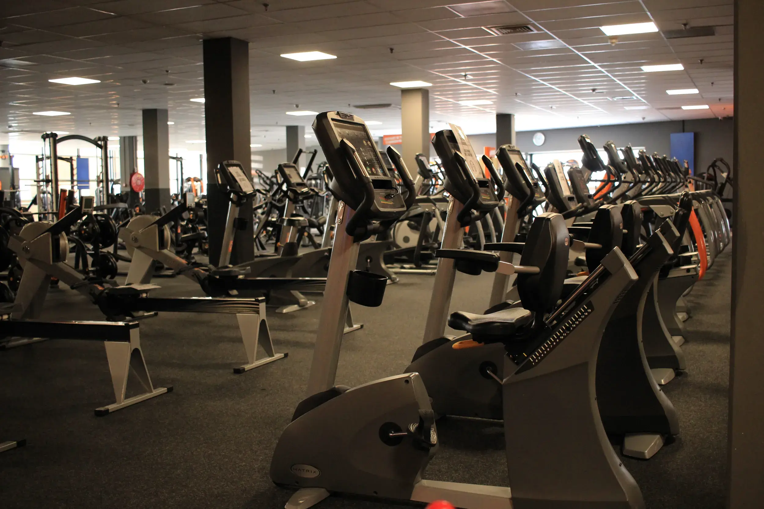 Foto's Basic-Fit 24/7