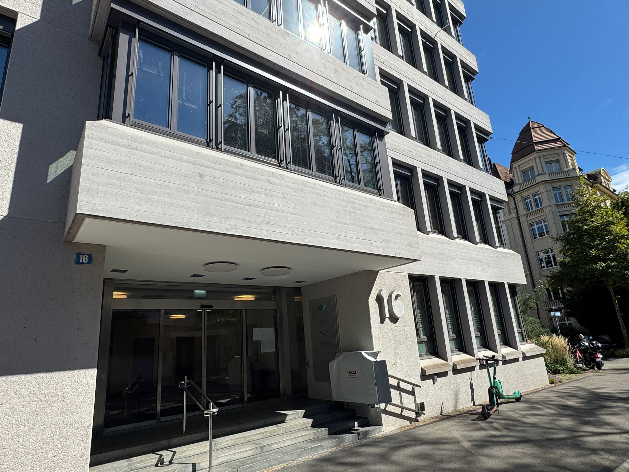 Breitling Services Zürich AG, Freigutstrasse 16 in Zürich