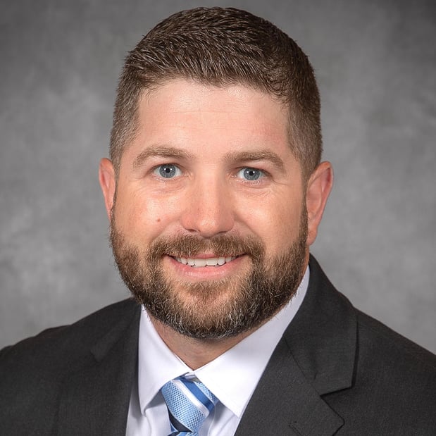 Images Edward Jones - Financial Advisor: Mike Johnson