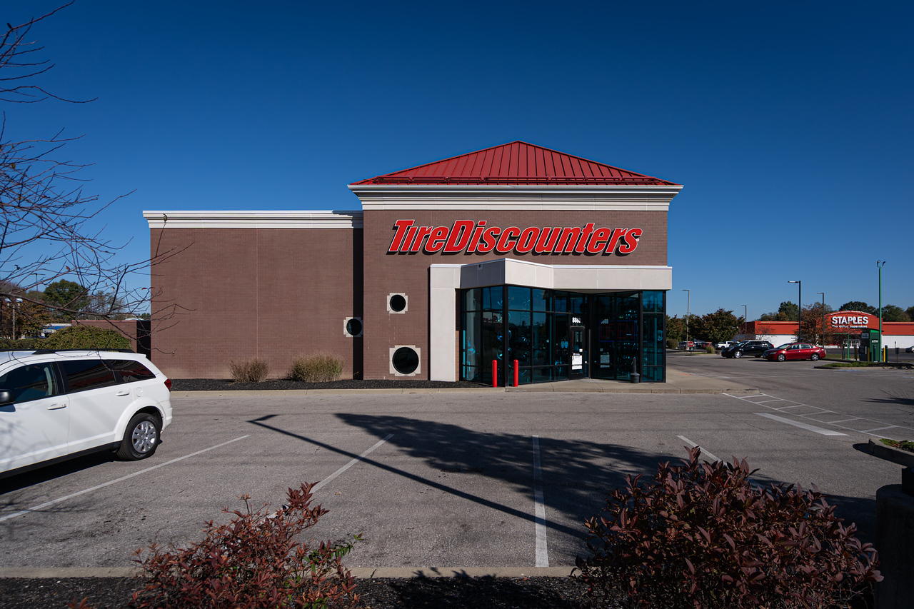 Tire Discounters Beechmont | Tires, Wheels, Services, Fluids, & more