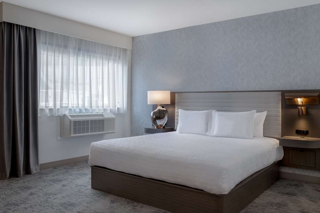 Images Hampton Inn by Hilton Winnipeg Downtown