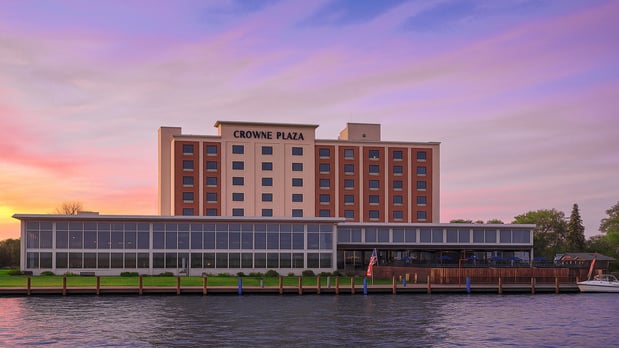 Images Crowne Plaza Niagara Falls NY - Riverside by IHG