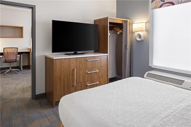 Images Home2 Suites by Hilton Roseville Minneapolis
