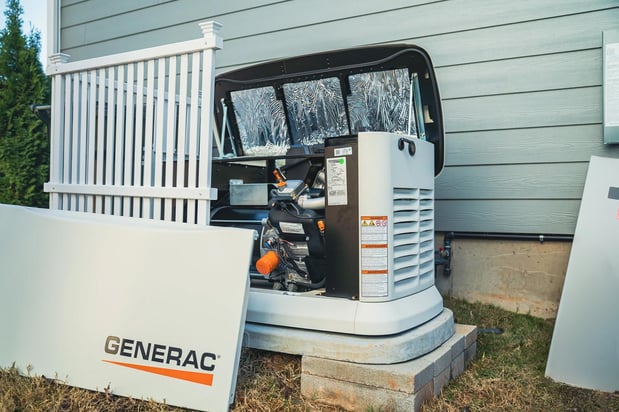 Images Hall's Premium Electric, LLC