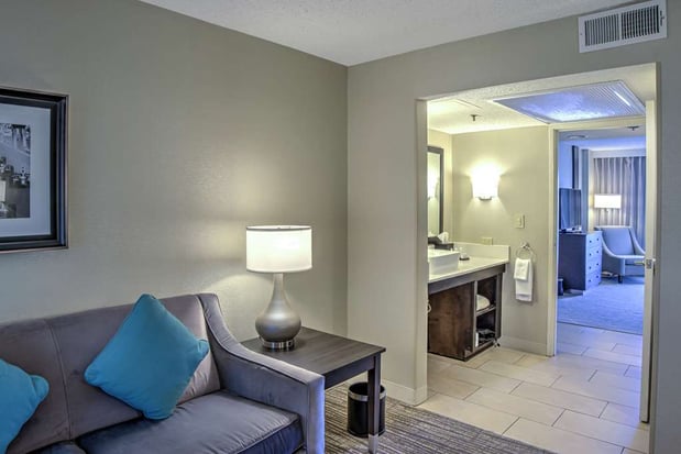 Images Embassy Suites by Hilton Indianapolis North