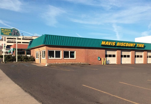Images Mavis Discount Tire