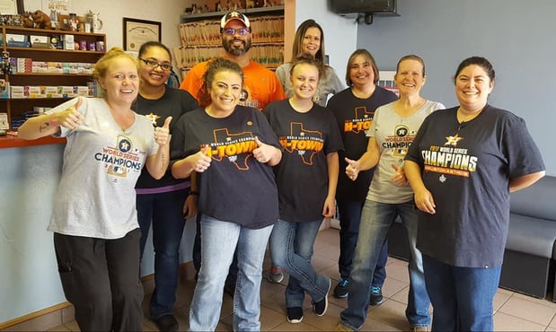 Images Loop 494 Animal Hospital