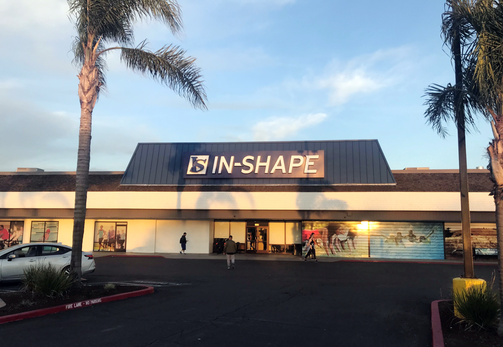 In-Shape at Briggsmore Plaza Shopping Center
