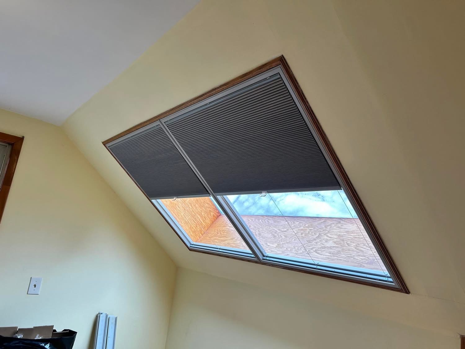 Norman SmartFit cellular shades are the perfect addition to your skylight.