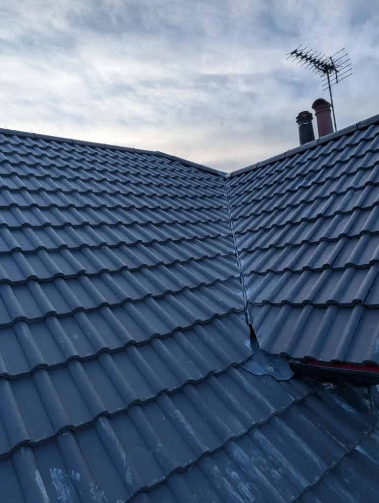 Images FJJ Roofing