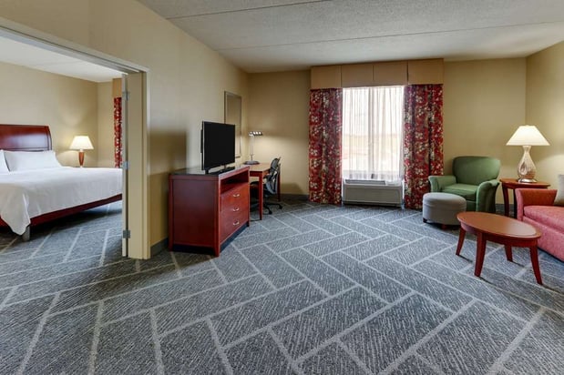Images Hilton Garden Inn Indianapolis Airport