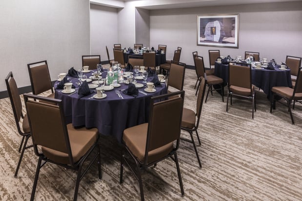 Images Holiday Inn Denver East by IHG
