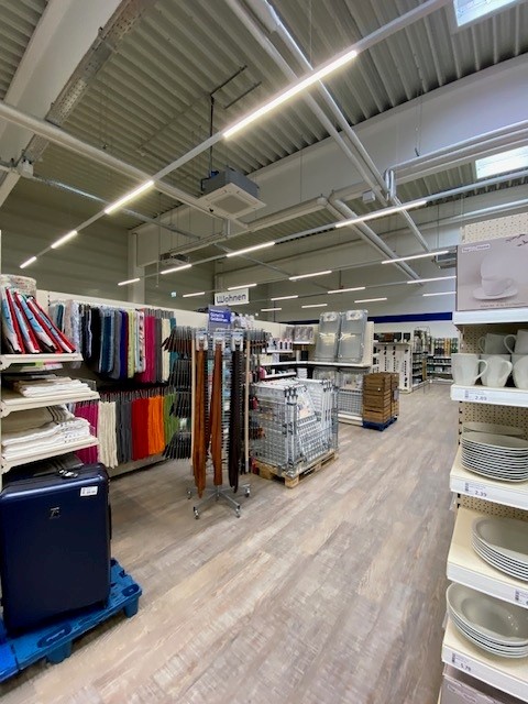 CENTERSHOP Frauenhofen, Wiener Straße 5, in Frauenhofen