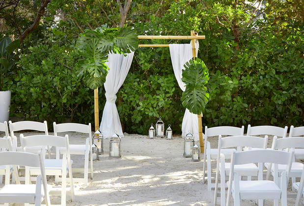 Images Cadillac Hotel & Beach Club