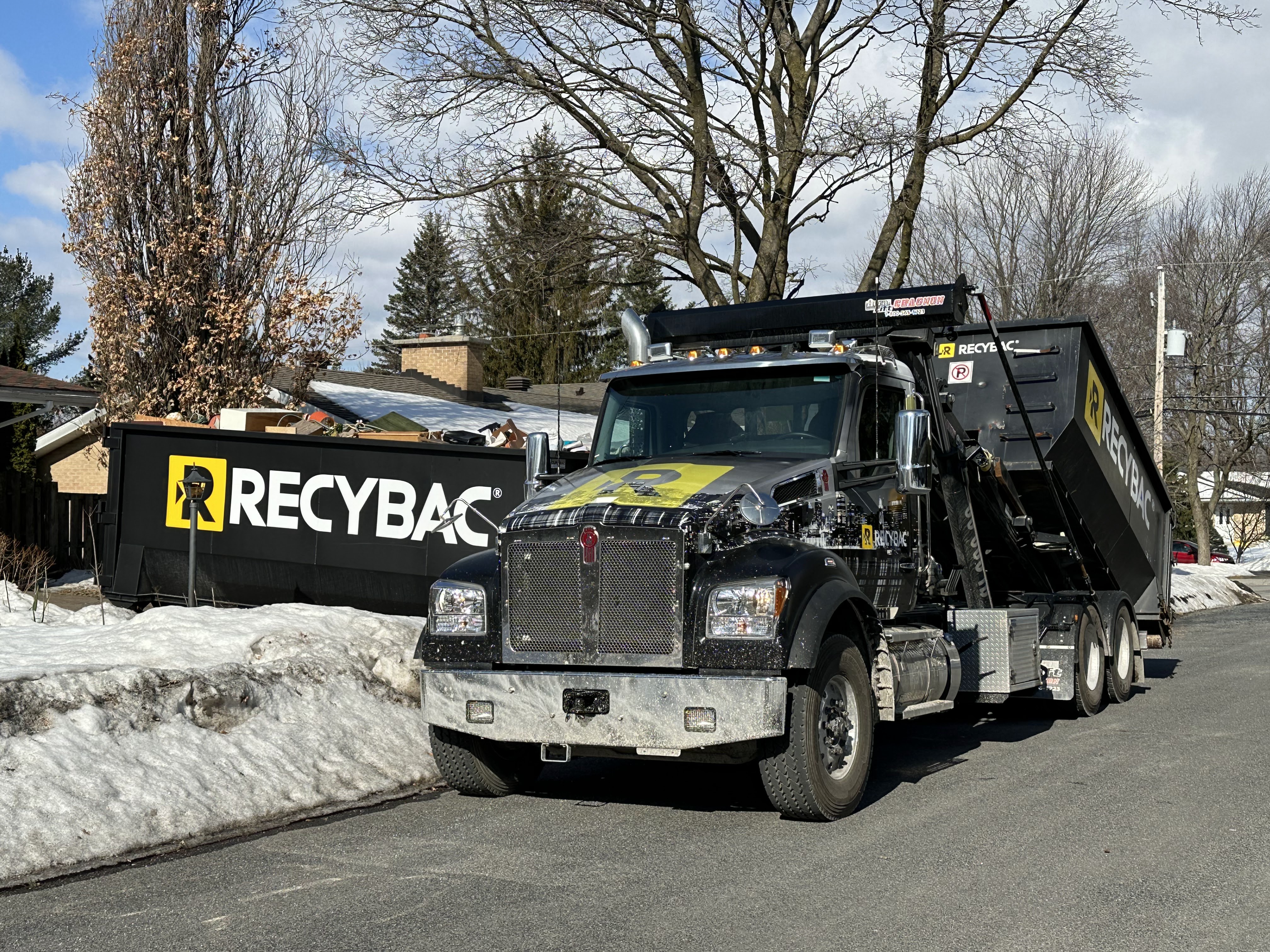 Images Location de conteneur RECYBAC Longueuil