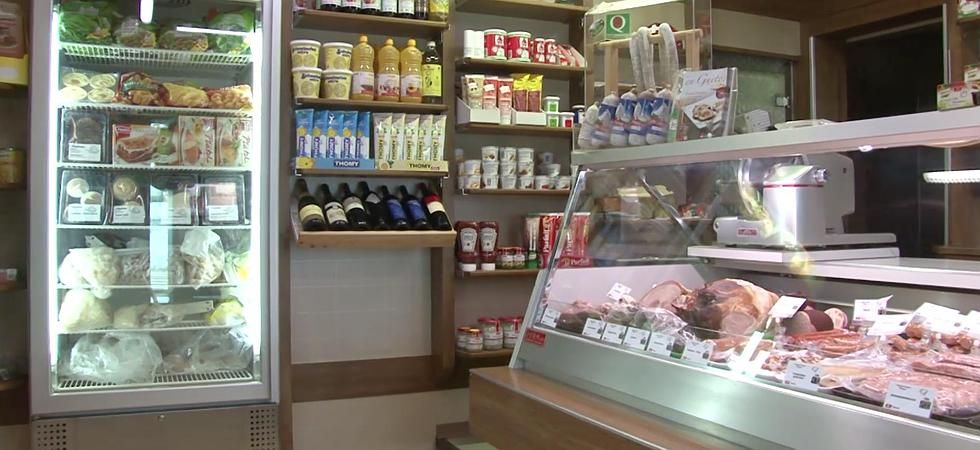 Metzgerei Schaller Adrian, Dorfplatz 2 in Bösingen