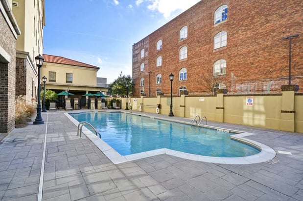 Images Hampton Inn & Suites Savannah Historic District