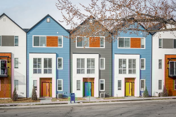 Images Woods Rose Townhomes