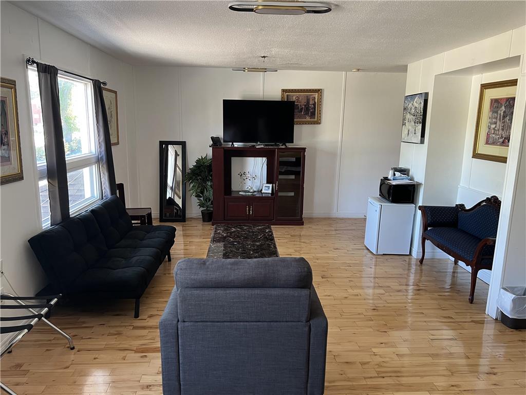 Images Harbourview Inn, SureStay Collection by Best Western
