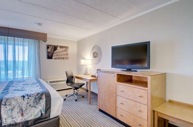 Images Best Western Plus Waltham Boston