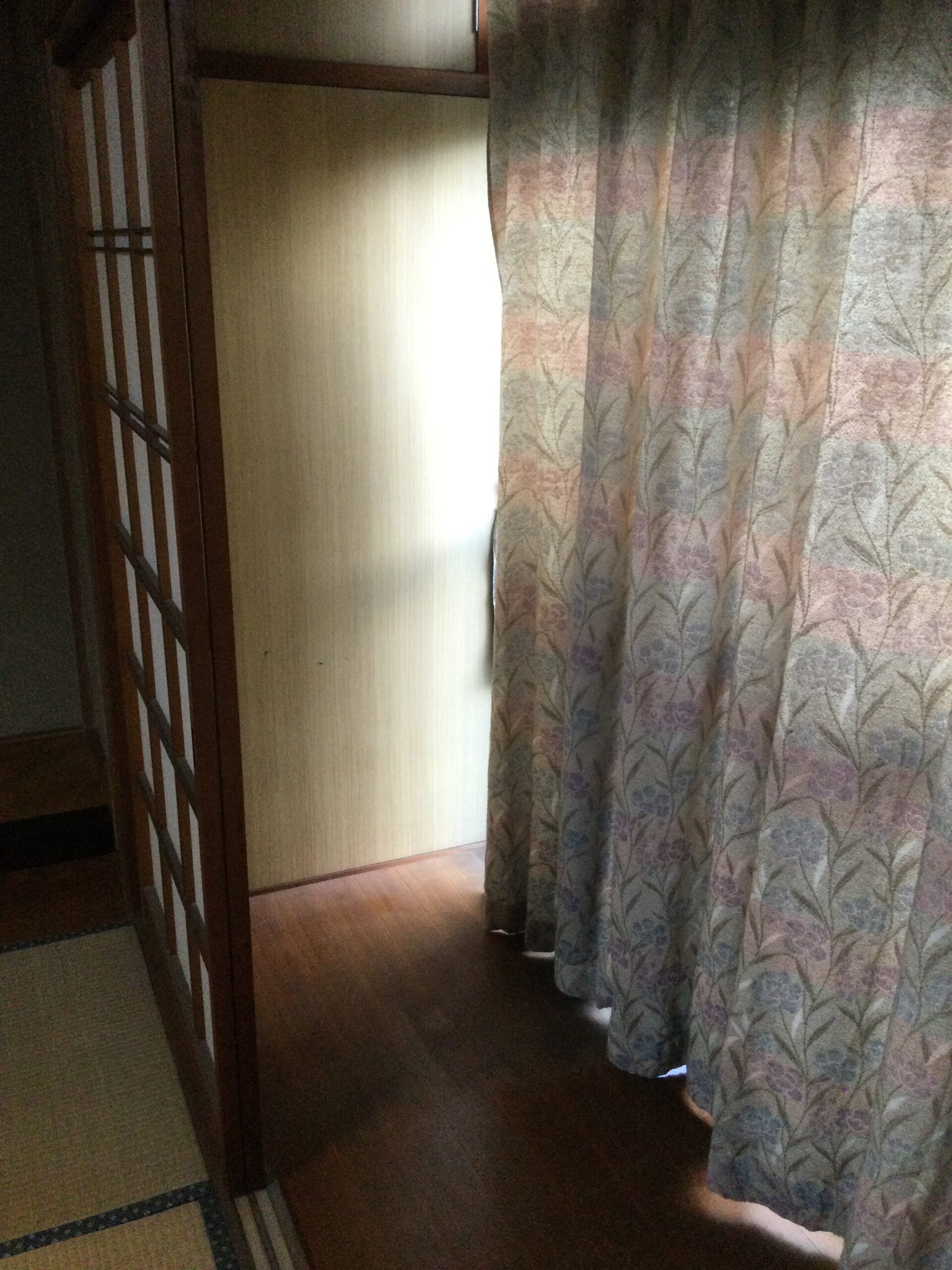 Images 岡田屋