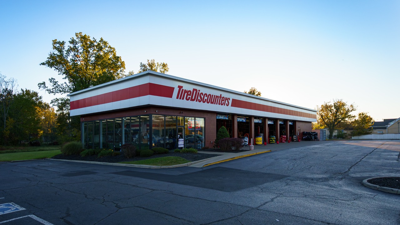 Tire Discounters Amelia | Tires, Wheels, Services, Fluids, & more