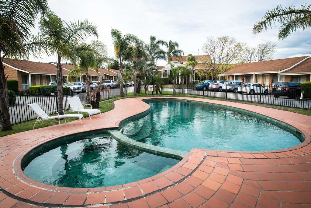 Swimming Pool Best Western Airport Motel And Convention Centre Attwood (03) 9333 2200