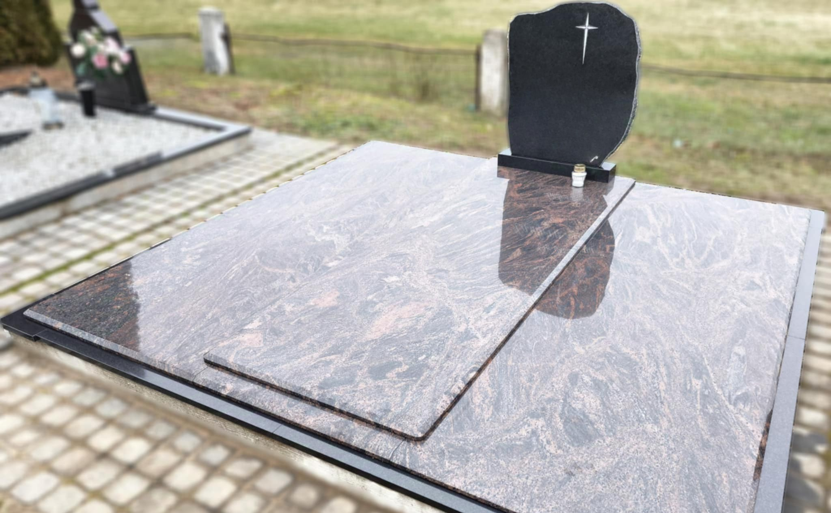 Kapavietės dengimas plokštėmis