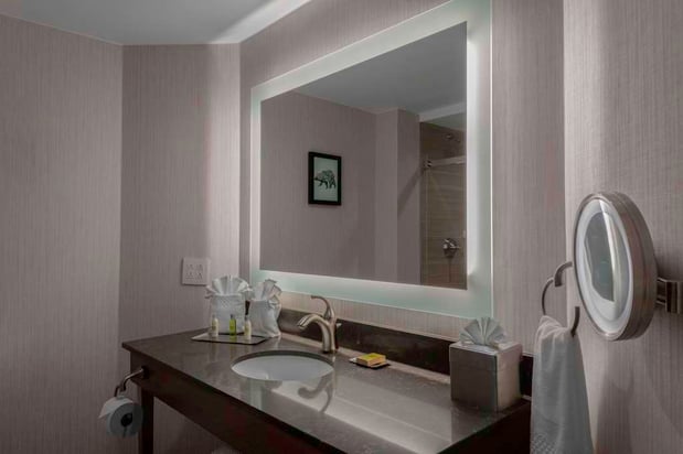 Images DoubleTree by Hilton Burlington Vermont