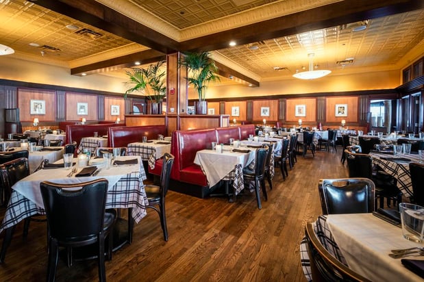 Images Gibsons Bar & Steakhouse